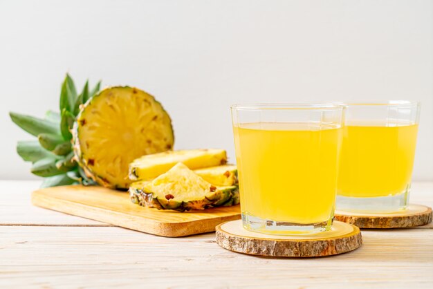 succo d'ananas fresco