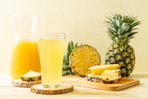 succo di ananas fresco