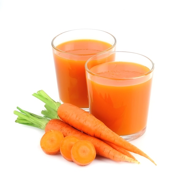 Succo di verdure con radici di carote