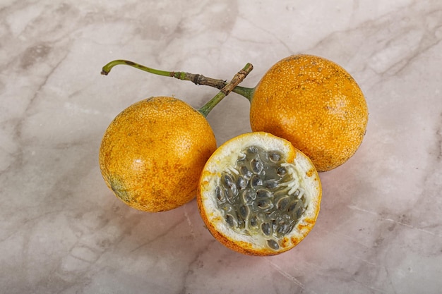 Succo tropicale Granadilla Frutta della passione