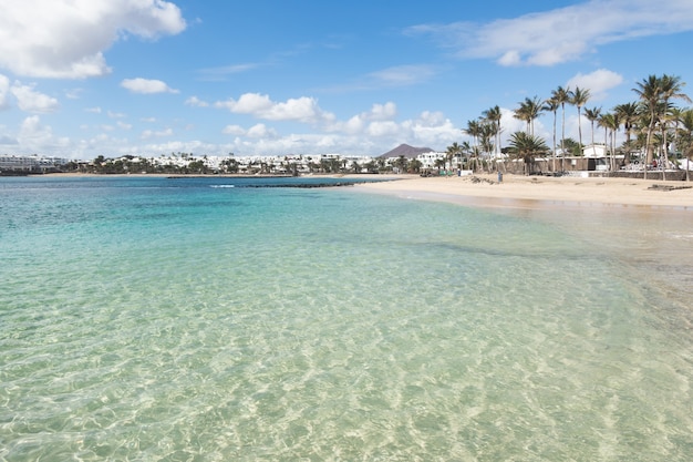 Sunny Beach in Costa Teguise, Lanzarote, Isole Canarie, Spagna.