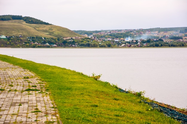 Sviyazhsk è una località rurale (a selo) nella Repubblica del Tatarstan, in Russia, situata alla confluenza dei fiumi Volga e Sviyaga.