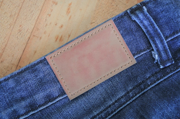 Tag denim