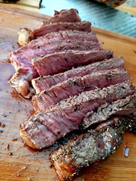 Tagliata di manzo alla griglia Bistecca di manzo wagyu dryaged al barbecue entrecote