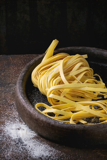 Tagliatelle di pasta fatta in casa