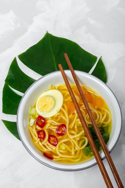 Tagliatelle Ramen orientali fatte in casa