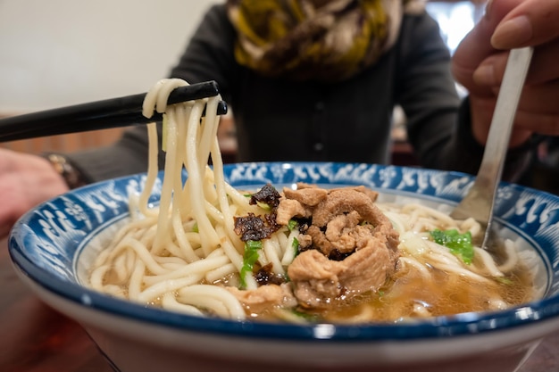 Tagliatelle Udon con zuppa