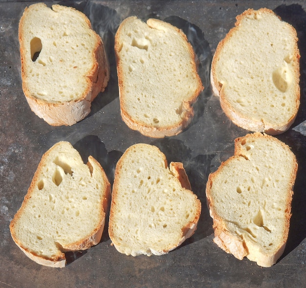 Tante fette di pane