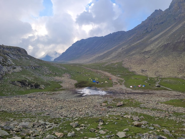 Tarsar Marsar Trek nel bellissimo Kashmir