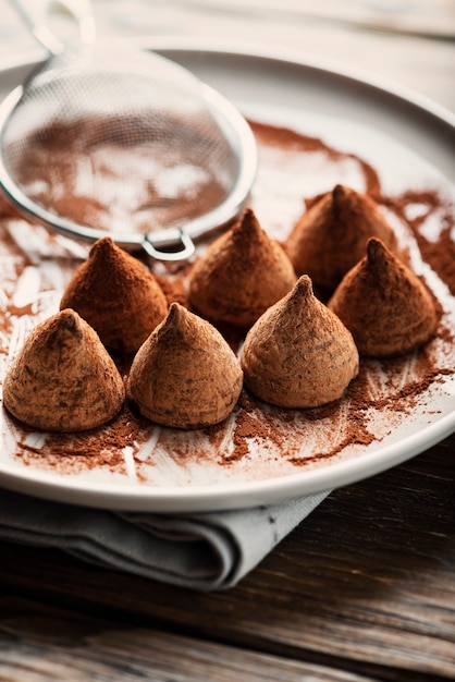 Tartufo Al Cioccolato Fatto In Casa