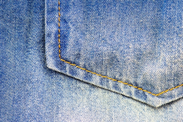 tasca blu jeans denim sparata da vicino