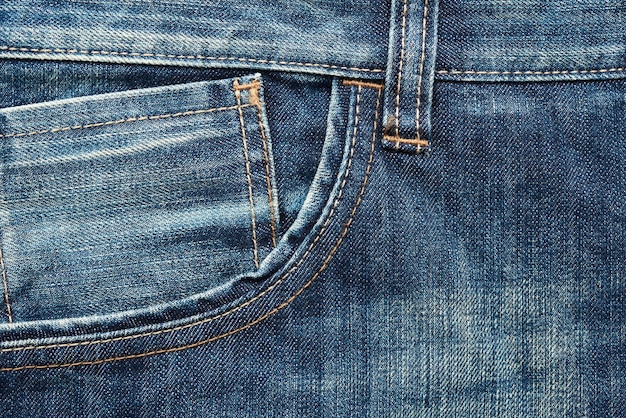 Tasca frontale dei jeans classici