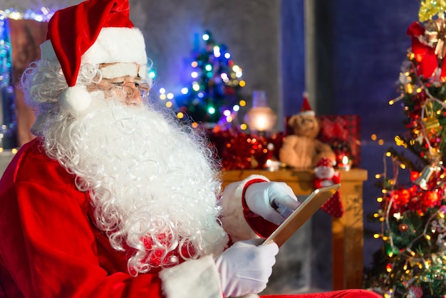 Tavoletta di Babbo NataleBuon NataleFelicità ai bambiniBenvenuti in invernoFelice anno nuovo