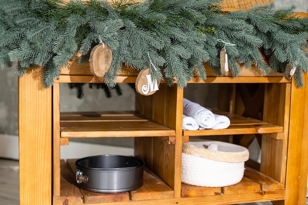 Tavolo da cucina natalizio in stile loft