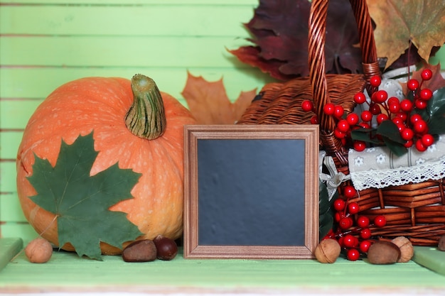 Tavolo in legno zucca autunno