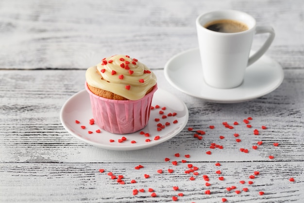 Tazza di caffè espresso e muffin