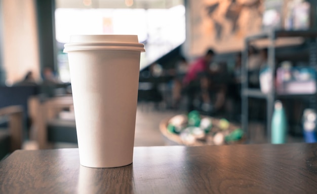 tazza di caffè nella caffetteria