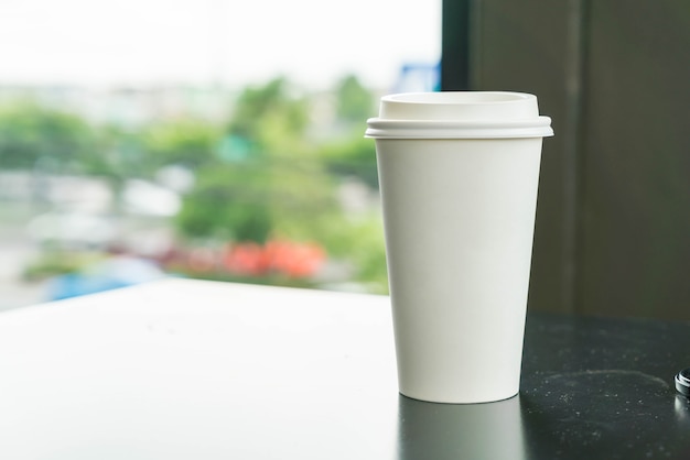 tazza di caffè nella caffetteria