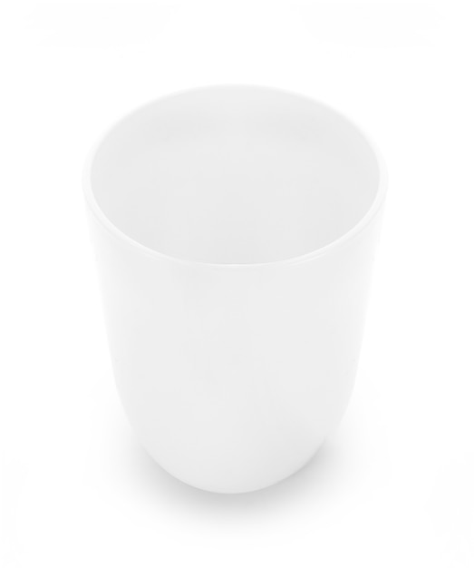 Tazza vuota su bianco