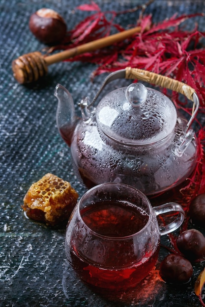 Tè d&#39;autunno ibisco rosso