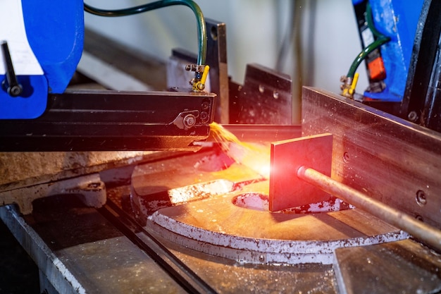 Tecnologia di ingegneria industriale Luogo di lavoro della fabbrica di metallo