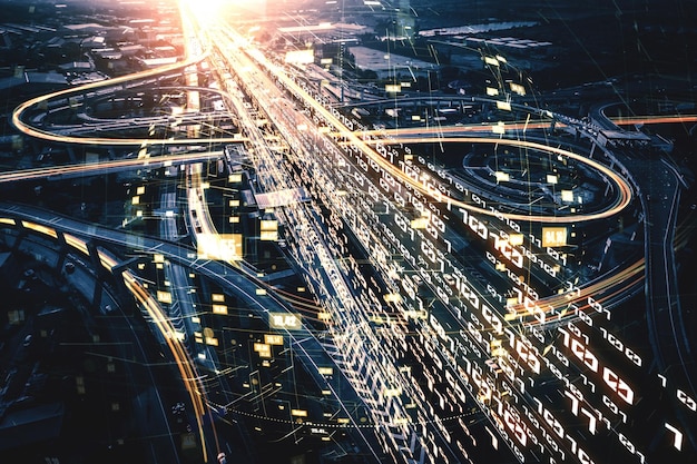 Tecnologia futuristica del trasporto su strada con grafica di trasferimento di dati digitali