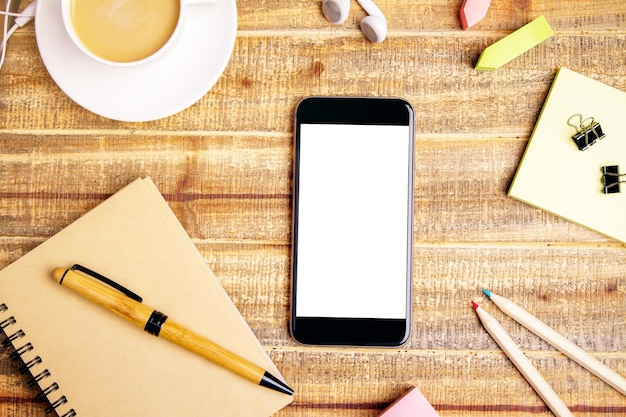 Telefono vuoto e articoli per ufficio