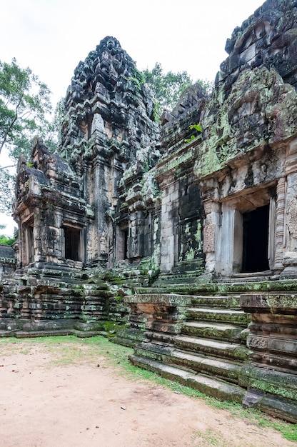 Tempio buddista antico di khmer in Angkor Wat, Cambogia.