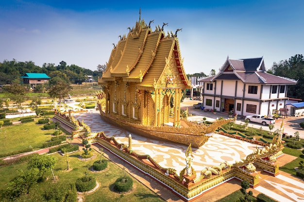 Tempio buddista thailandese
