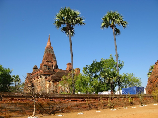 Tempio di Htilominlo a Bagan Myanmar