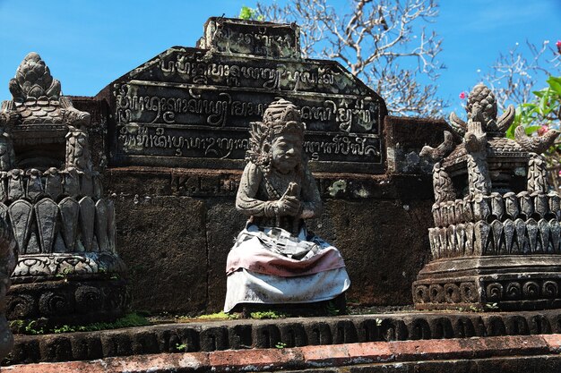 Tempio di Ubud sull'isola di Bali, Indonesia