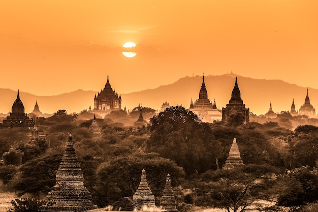 Templi di Bagan un'antica città situata nella regione di Mandalay della Birmania Myanmar Asia