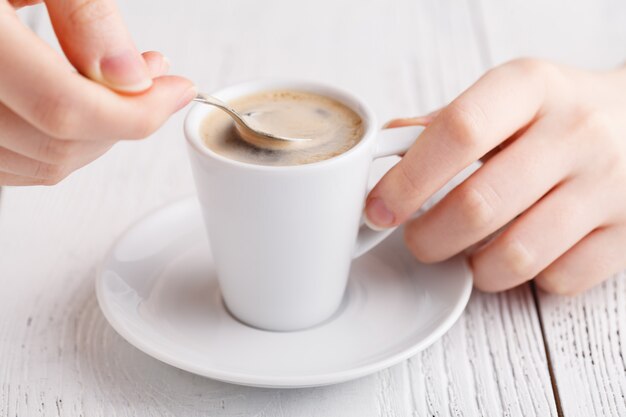 Tempo di caffè e colazione caldi