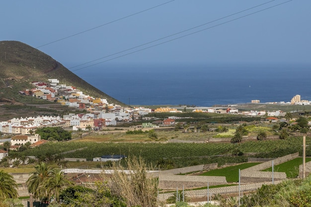 Tenerife è l'isola più grande e più popolata delle otto Isole Canarie