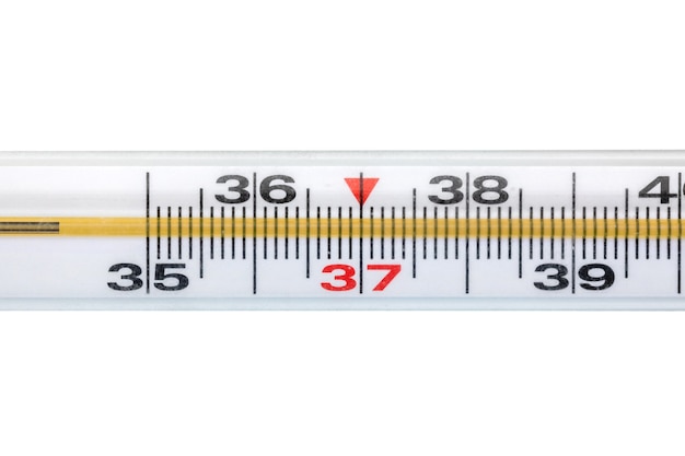 Termometro isolato, focus su 37 gradi, strumenti medici.