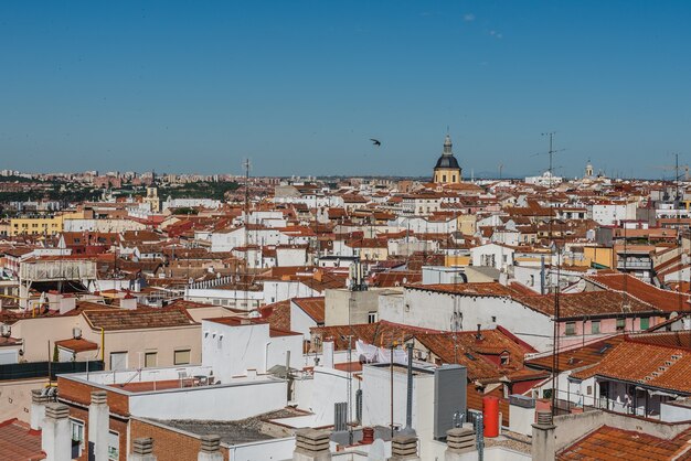 Tetti e cielo a madrid