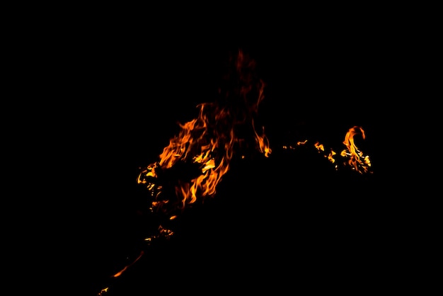 Texture di fiamme di fuoco su sfondo nero