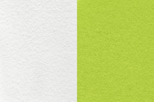 Texture di sfondo di carta bianca e grigia artigianale metà due colori macro Struttura di cartone oliva denso vintage