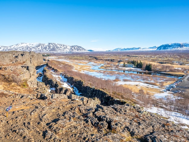 Thingvellir in Islanda è il confine tra la placca nordamericana e la natura unica della placca eurasiatica