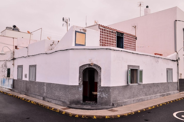 Tipico vecchio edificio coloniale nelle Isole Canarie