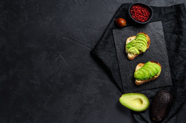 Toast all'avocado.