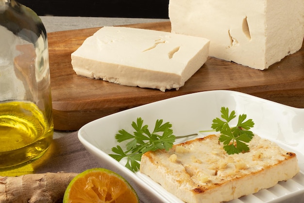 Tofu alla griglia Cibo giapponese a base di soia