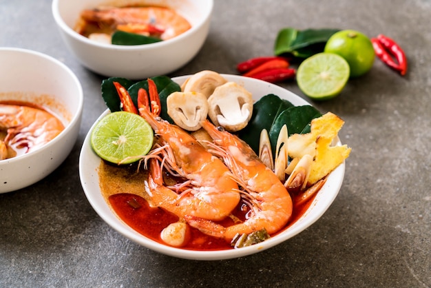 Tom Yum Goong Zuppa piccante acida