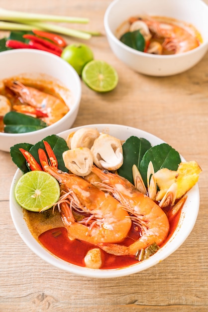 Tom Yum Goong Zuppa piccante acida