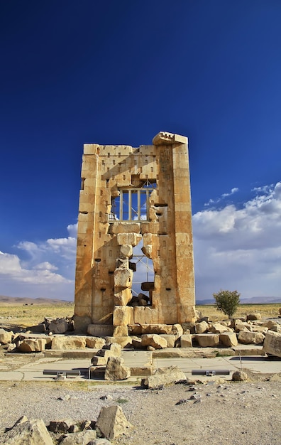 Tomba e necropoli di Pasargadae Iran