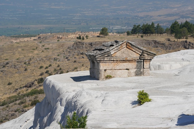 Tomba nella città antica di Hierapolis Pamukkale Denizli Turkiye