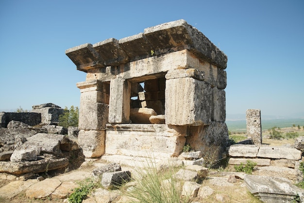 Tomba nella città antica di Hierapolis Pamukkale Denizli Turkiye