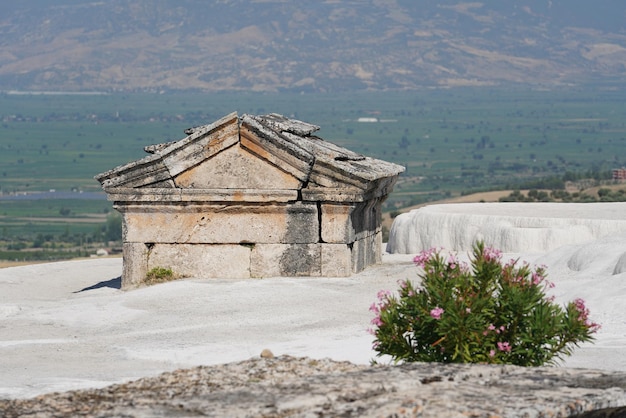 Tomba nella città antica di Hierapolis Pamukkale Denizli Turkiye