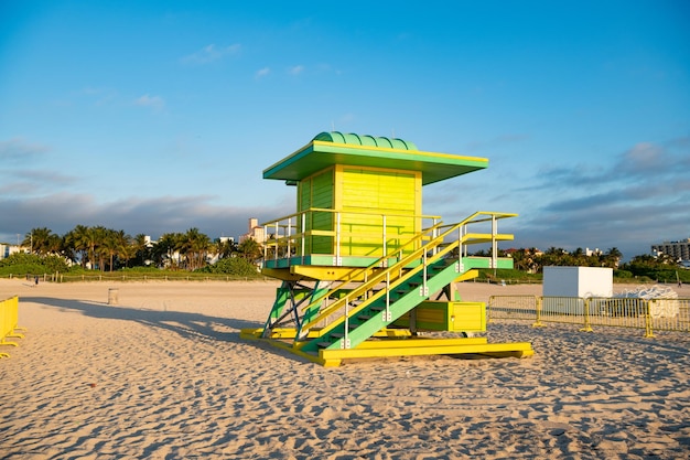 Torre del bagnino di Miami Beach durante le vacanze estive