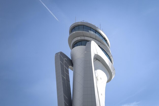 Torre di controllo del traffico aereo del nuovo aeroporto di Istanbul